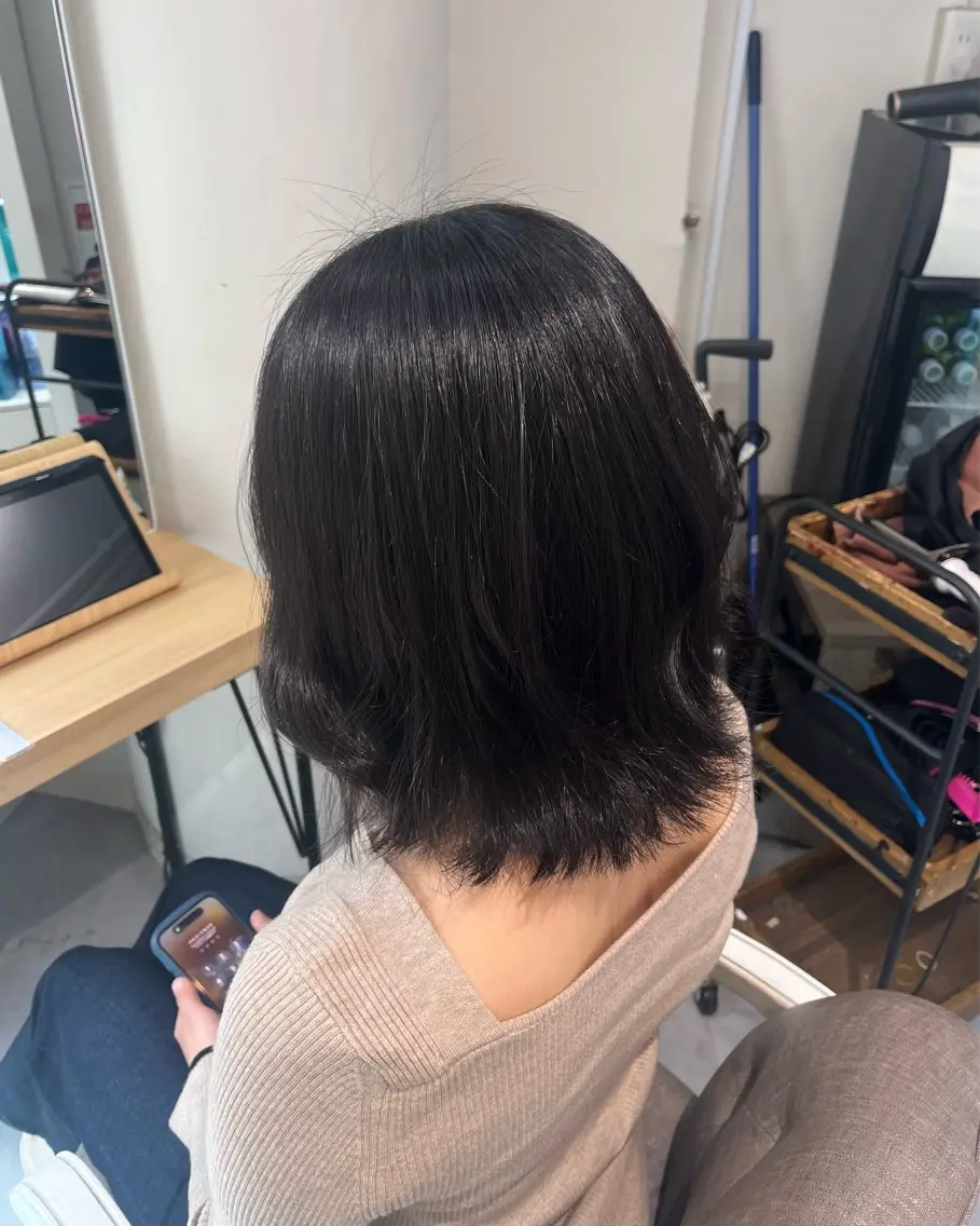 ミディアム カラー ボブレイヤー 黒髪 ブリーチ 透明感カラー デザインカラー ヘアカラー トリートメント sayuri/心斎橋 /ハイトーンカラーのヘアスタイル