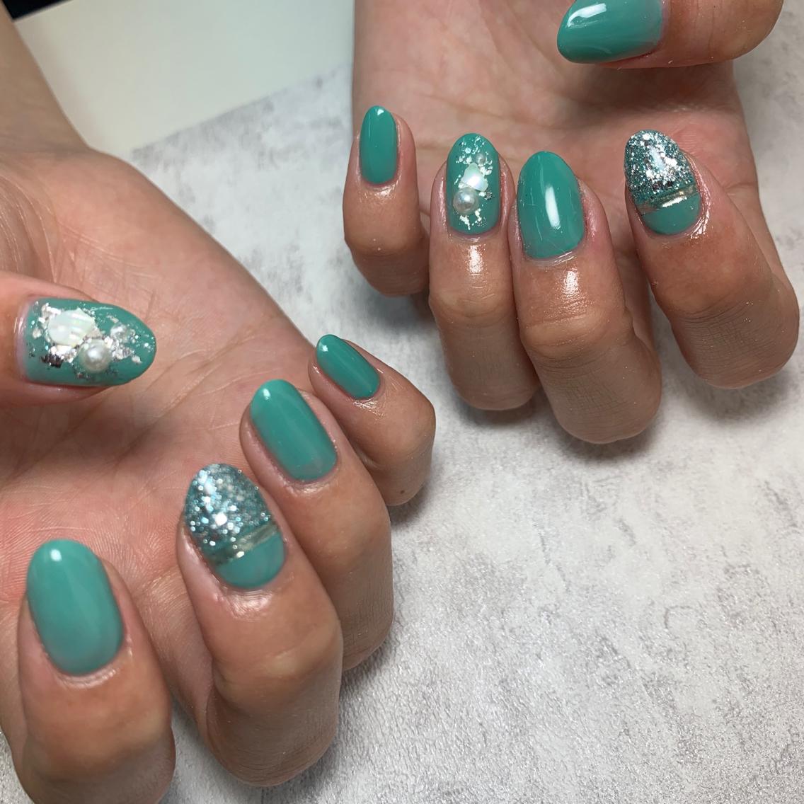ネイル グリーン Li aile eye&nailのマツエク・マツパデザイン