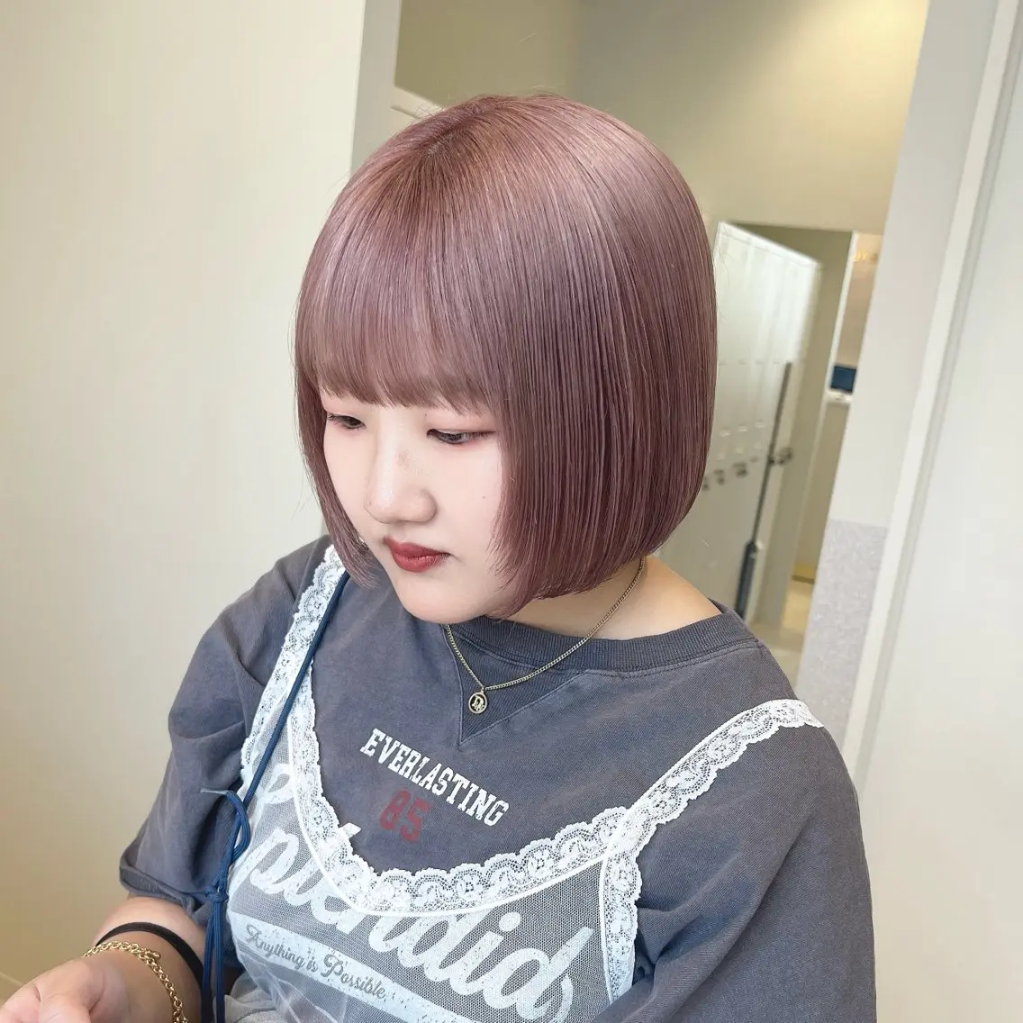 ショート カラー ヘアカラー 🩵ブリーチカラー MIORI🩵のヘアスタイル