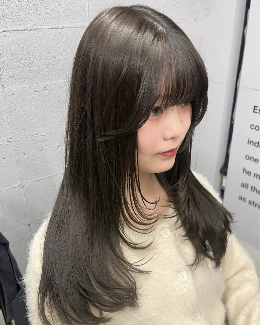 ロング レイヤーカット 盛れる透けカラー🎀 似合わせ/uiのヘアスタイル