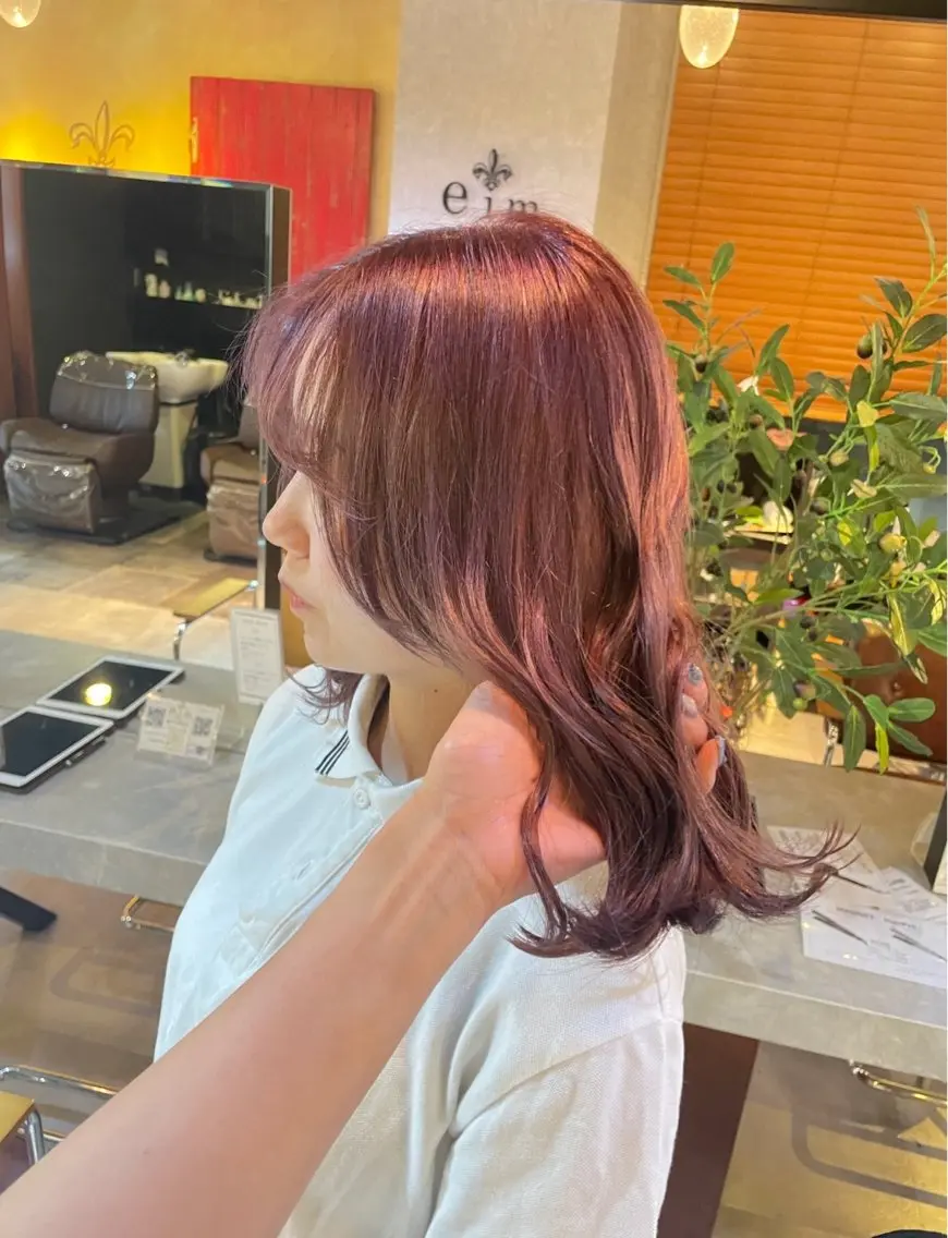 ミディアム カラー ヘアカラー トリートメント 🫧透明感カラー 🫧しほのヘアスタイル