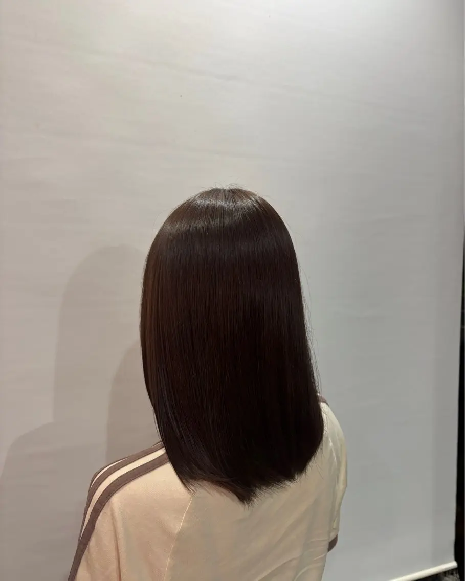 ミディアム 渡邊 優那のヘアスタイル