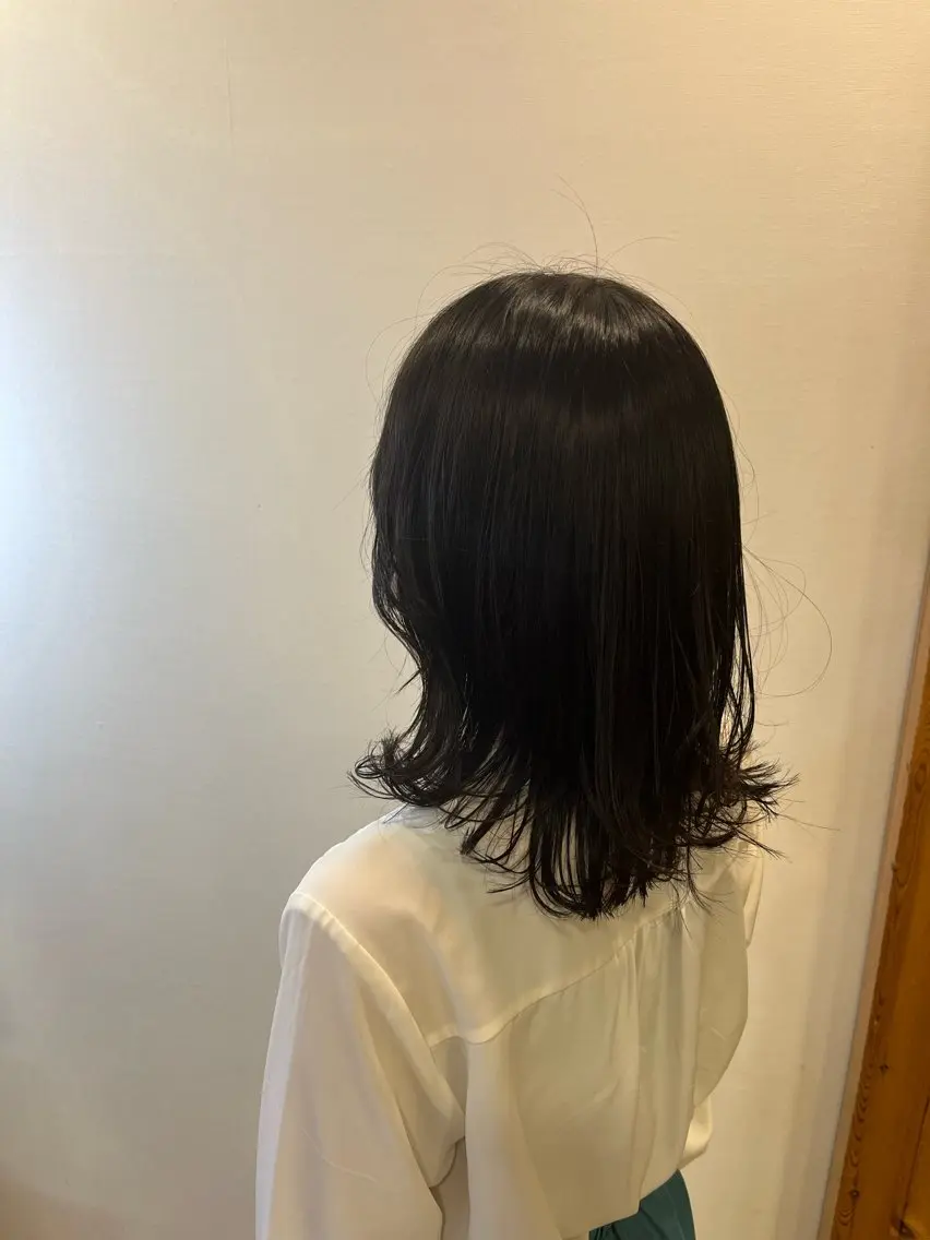 似合わせカット🍀+イルミナケアカラー🩵カラー前処理剤付き🌟の写真