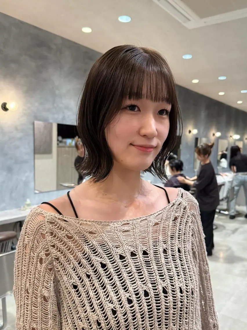 ミディアム 外ハネヘア 山元 くるみのヘアスタイル