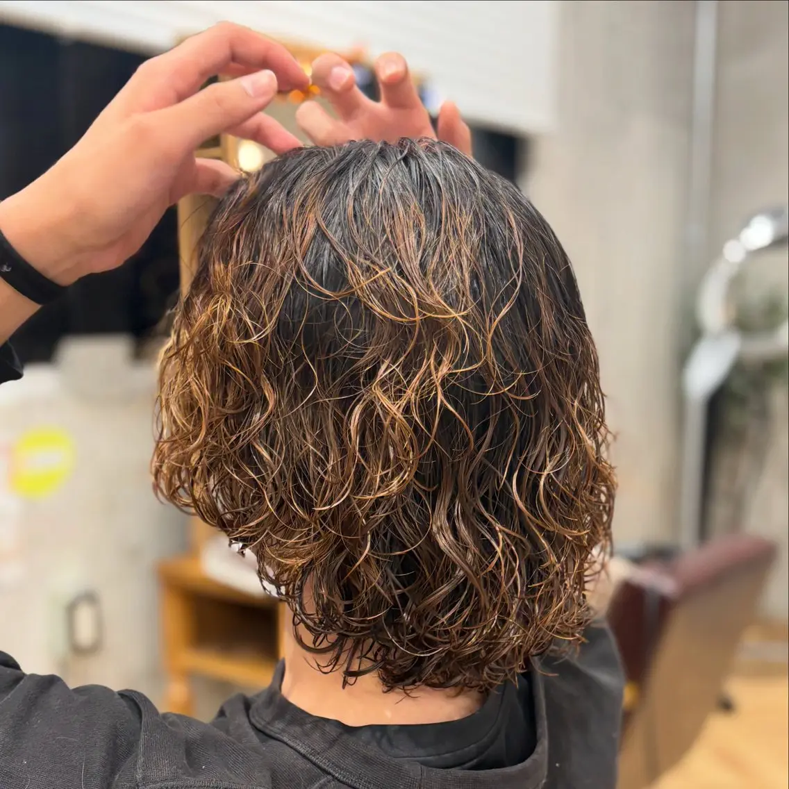 ミディアム パーマ メンズ ミディアムパーマ メンズパーマ Liinoアイナ /女性モデル様募集中のヘアスタイル
