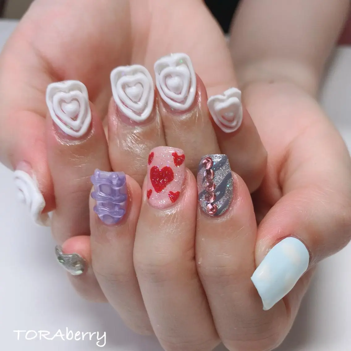 ネイル ハンドネイル ネイリスト なつみのネイルデザイン