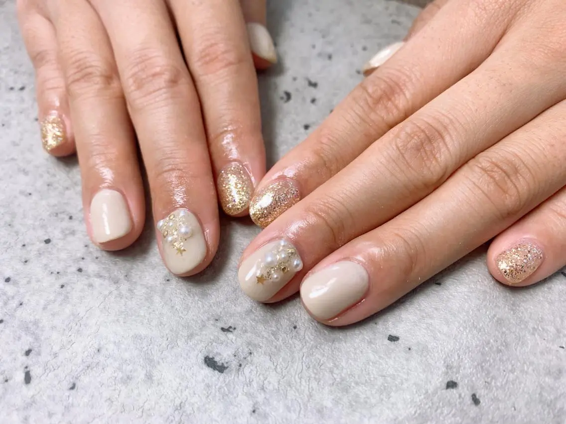 ネイル ハンドネイル mogunail &blowのネイルデザイン