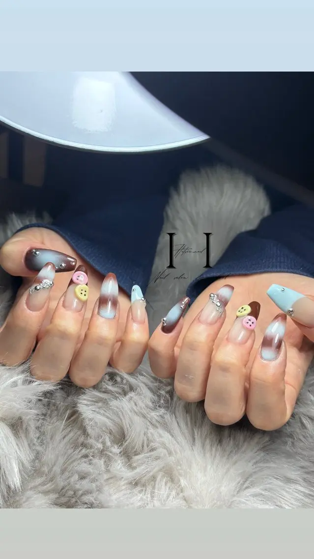 ネイル HatsuuNail salonアリスのネイルデザイン