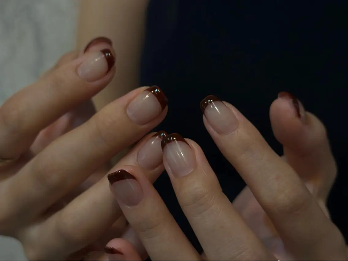 ネイル フレンチネイル マグネットネイル 持ち込み ニュアンスネイル ワンカラーネイル ハンドネイル LINEA.nail Kozueのネイルデザイン