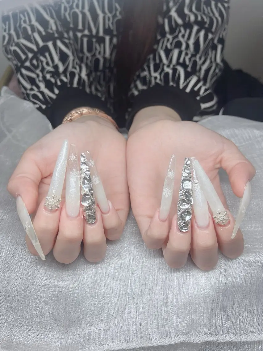ネイル ハンドネイル Lee Nails チップ長さだし専門店のネイルデザイン