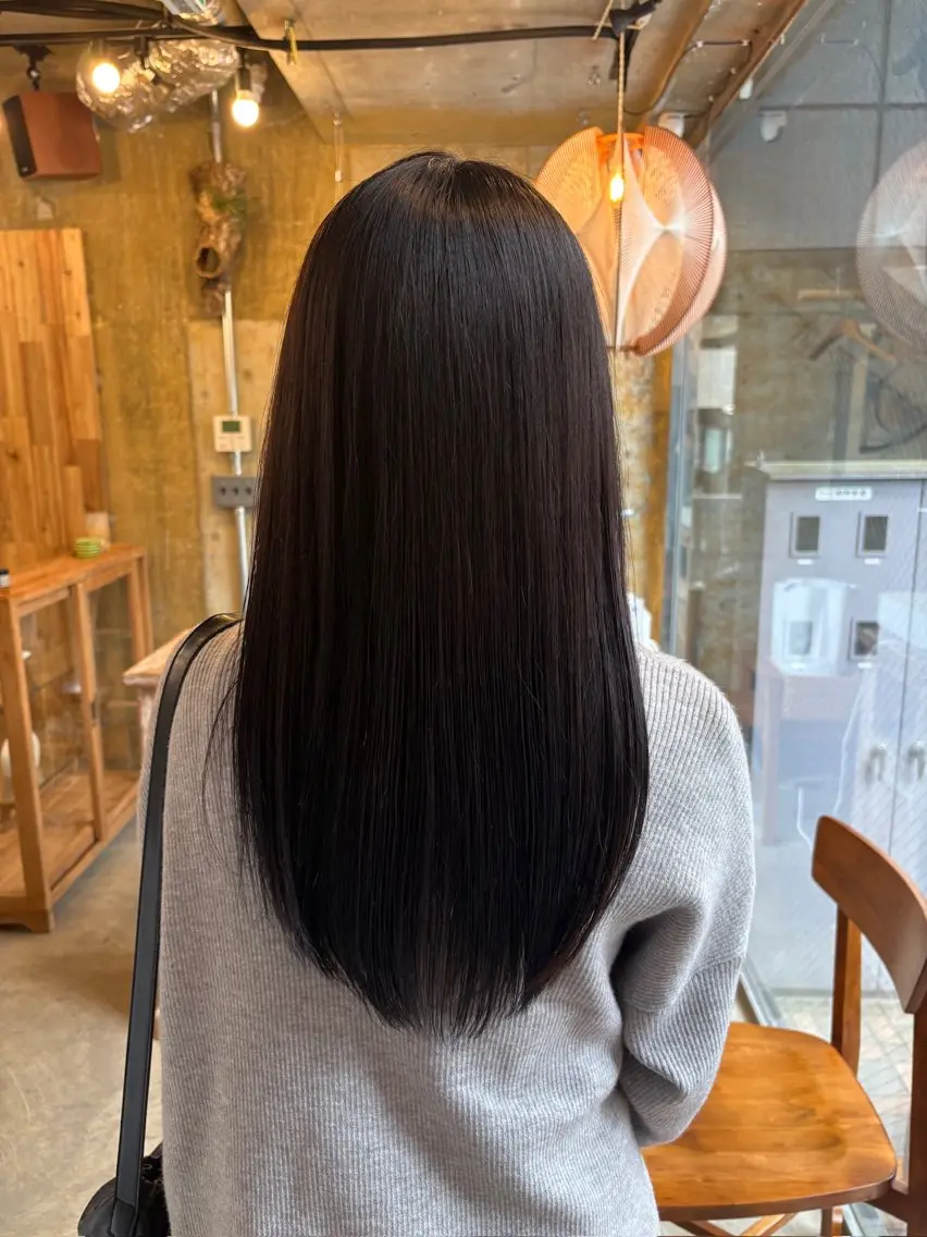 ロング くせ毛 縮毛矯正 トリートメント 柳瀬 和香奈のヘアスタイル