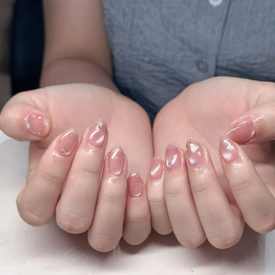 ネイル チークネイル ドット フレンチネイル グラデーション 韓国ネイル ハンドネイル Minette nailrinrinのネイルデザイン
