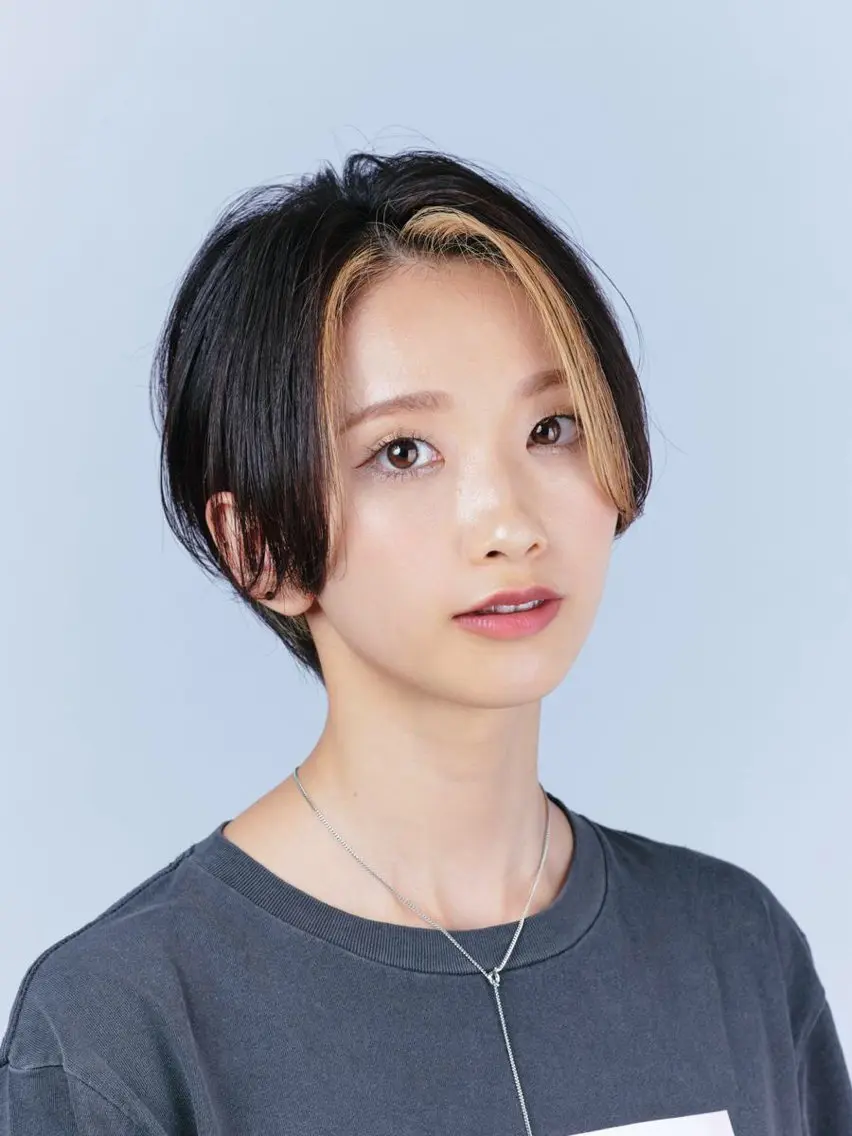 ショート カラー 丸みショート ボブ ショートヘア 小顔カット 縮毛矯正 💎ハイライトカラー /髪質改善カラー💎のヘアスタイル