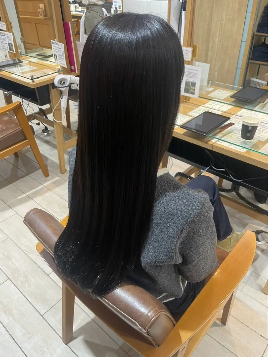 ロング 🎀モモ🎀 カットモデル🤍のヘアスタイル