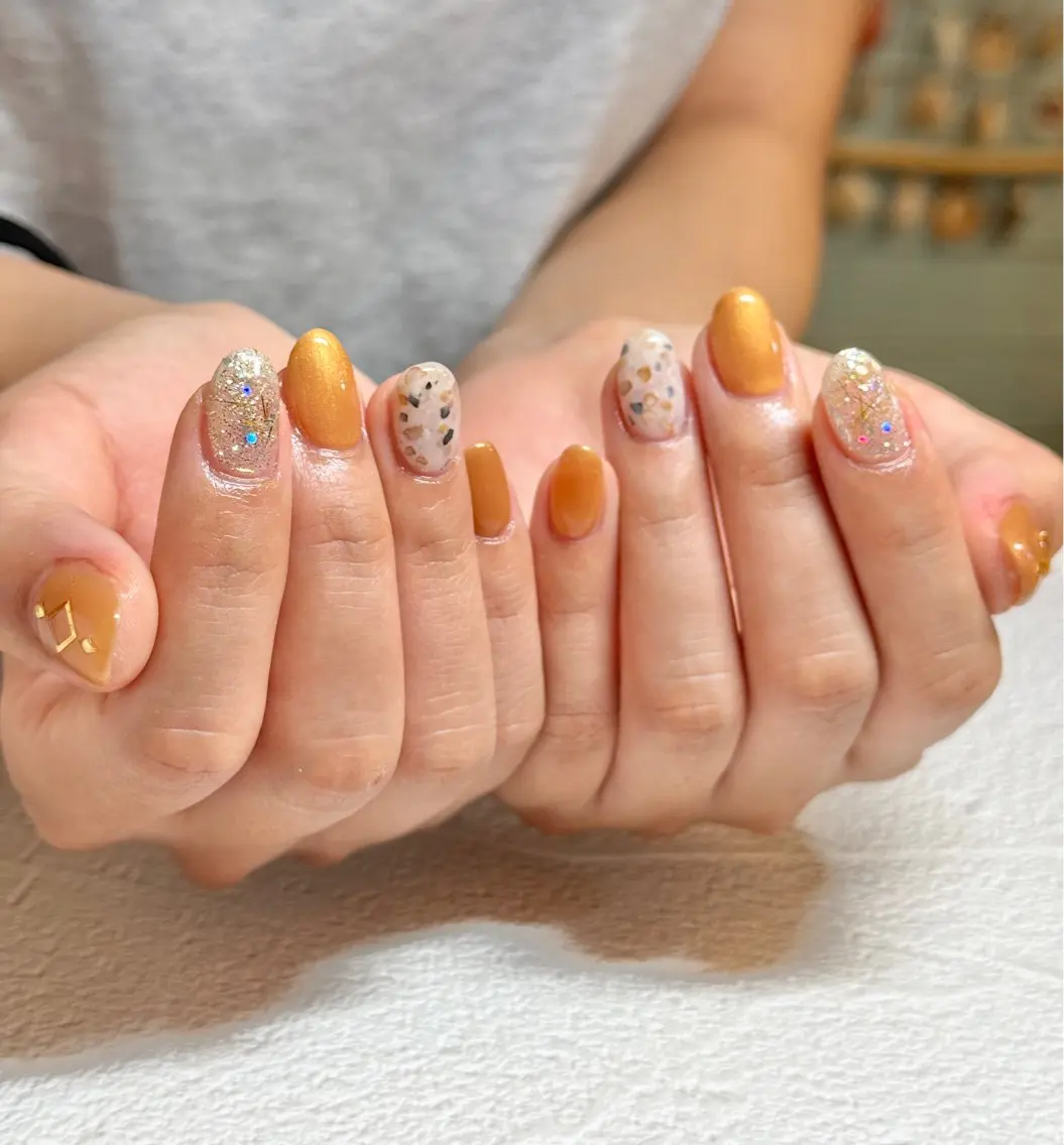 ネイル ラメ(グリッター) シンプルネイル Nail Rea 🫧ayaka🫧のネイルデザイン