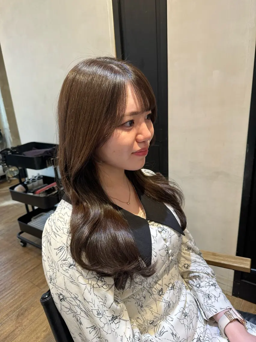 セミロング ヘアアレンジ ヘアカラー トリートメント 新宿/顔周りカット +レイヤー=しずく♩のヘアスタイル
