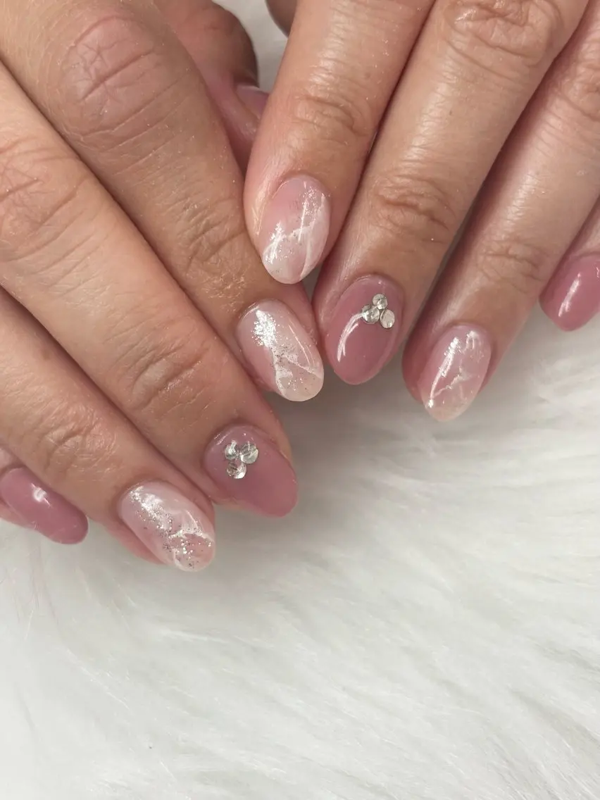 ショート aoz asukaのネイルデザイン