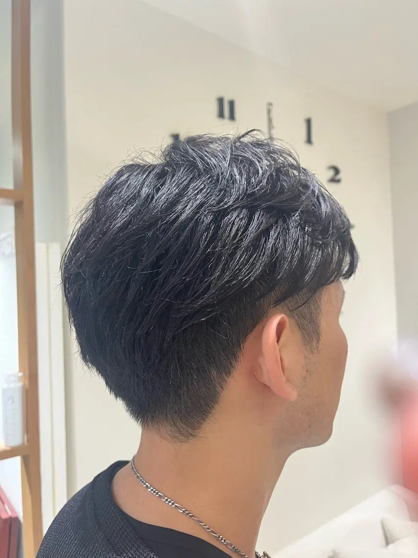 ショート 飯田 深雪のヘアスタイル