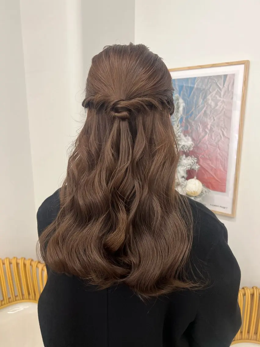 ヘアアレンジ ヘアセット アレンジ/ブラウン カラー HARU🕯のヘアスタイル