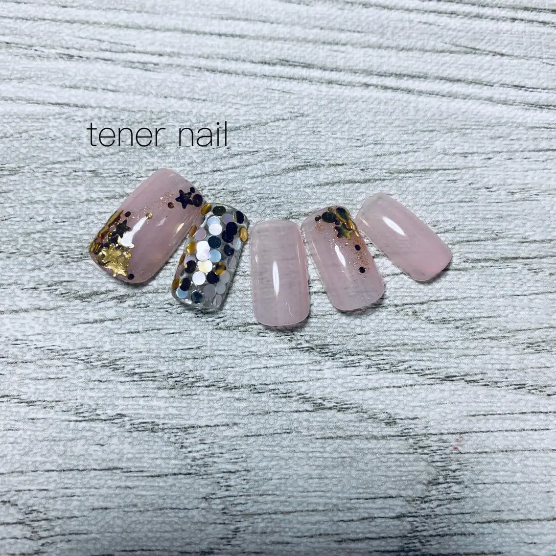 ネイル クリアネイル ゴールド ピンク テネルネイル tener nailのネイルデザイン