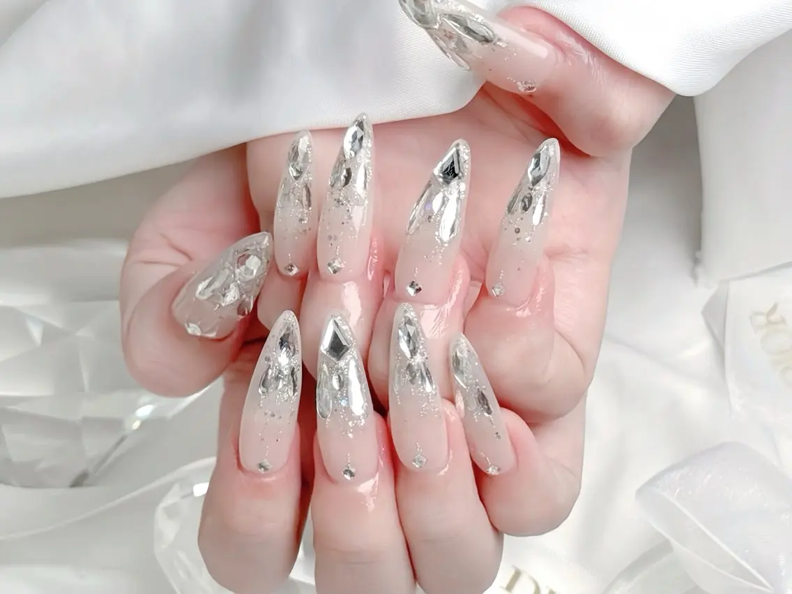 ネイル ブルー ジェルネイル ガーリー グラデーション グリーン ハンドネイル Rin Nail 新大久保店のネイルデザイン
