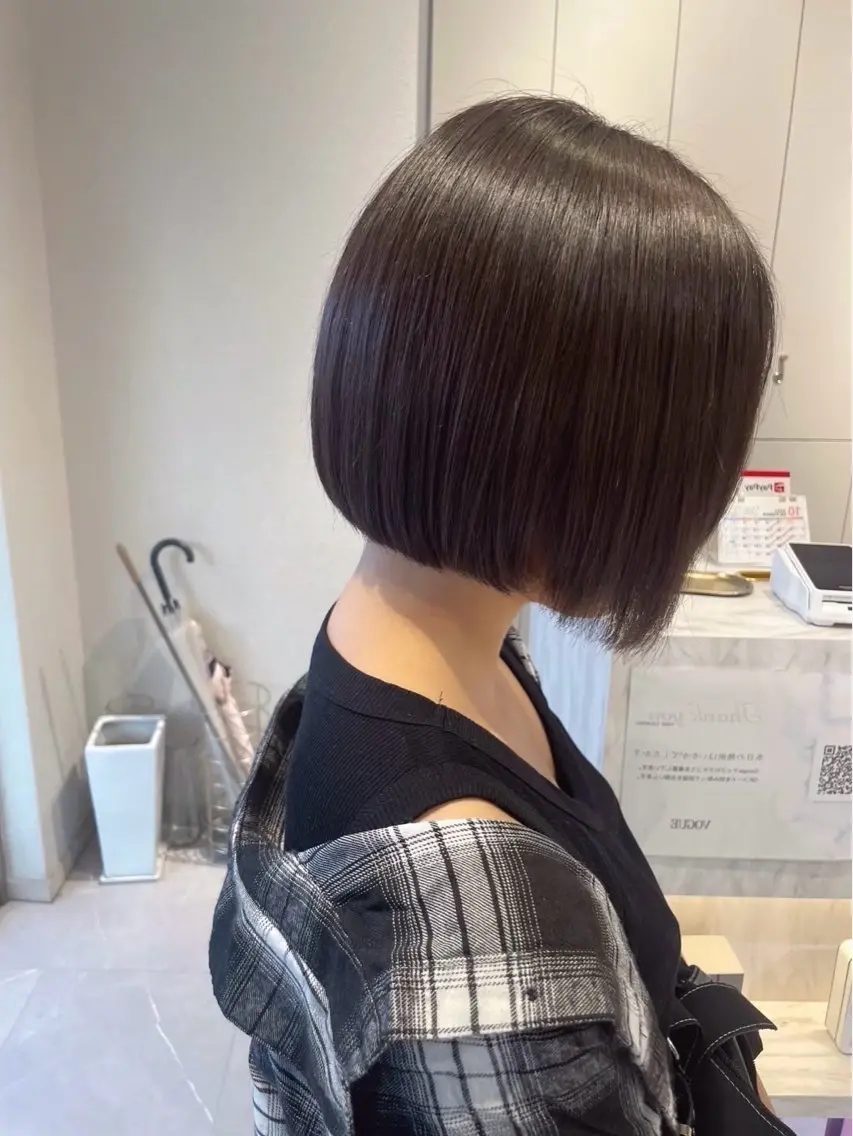 ショート ボブ 顔周りカット 髪質改善 韓国風ヘア レイヤーカット カット 🌼縮毛矯正🌼 中野有騎🦕のヘアスタイル