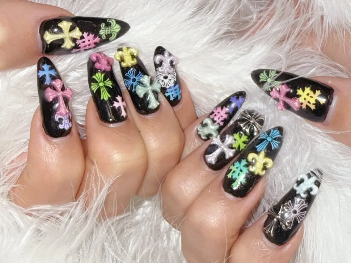ネイル アートネイル フラッシュネイル フラワーネイル ジェルネイル ガーリー ハンドネイル Puti nailのネイルデザイン
