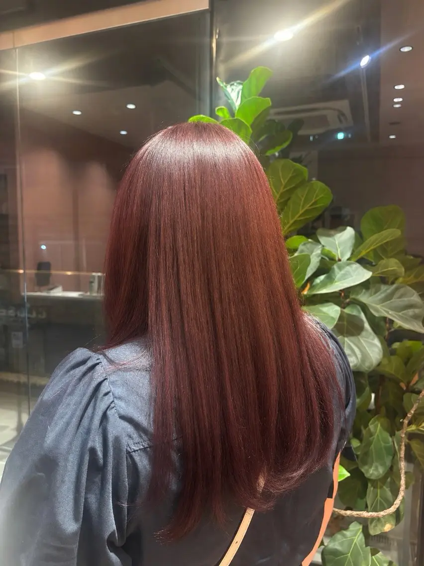 カラー 白井 花穂のヘアスタイル