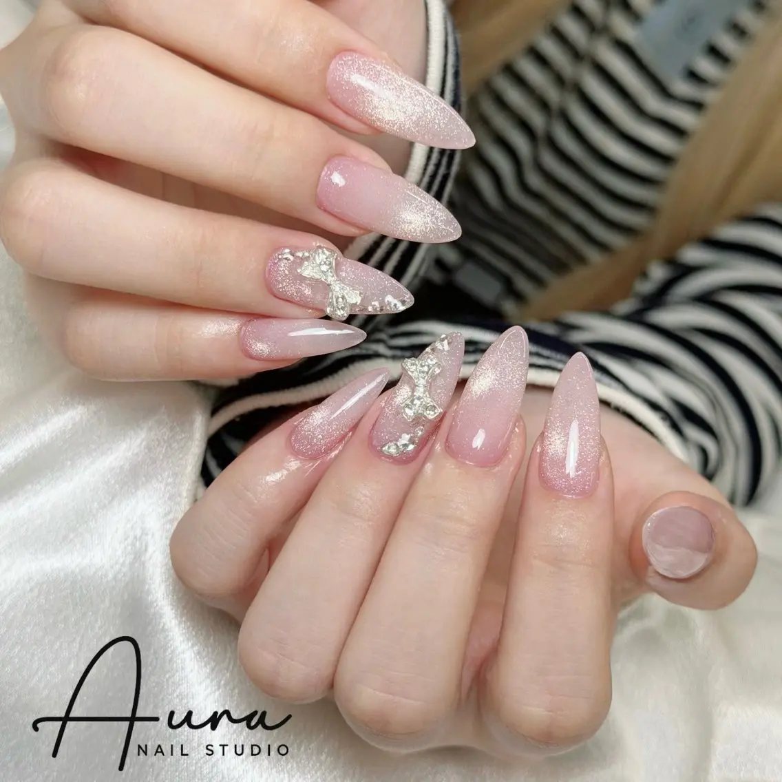 ネイル ハンドネイル Aura Nail HanNaのネイルデザイン