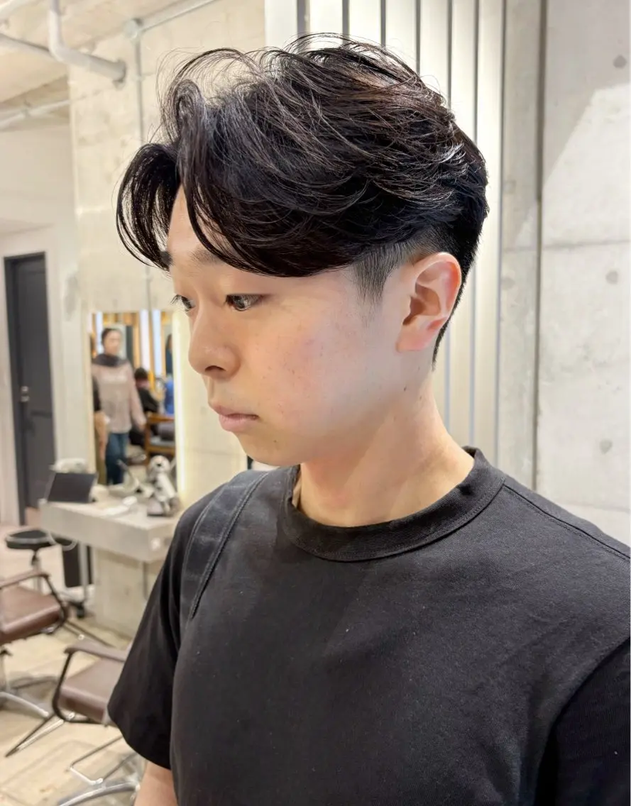 ショート パーマ メンズ 縮毛矯正 カット 縮毛矯正 【メンズ縮毛矯正】 FILMS  軍司のヘアスタイル