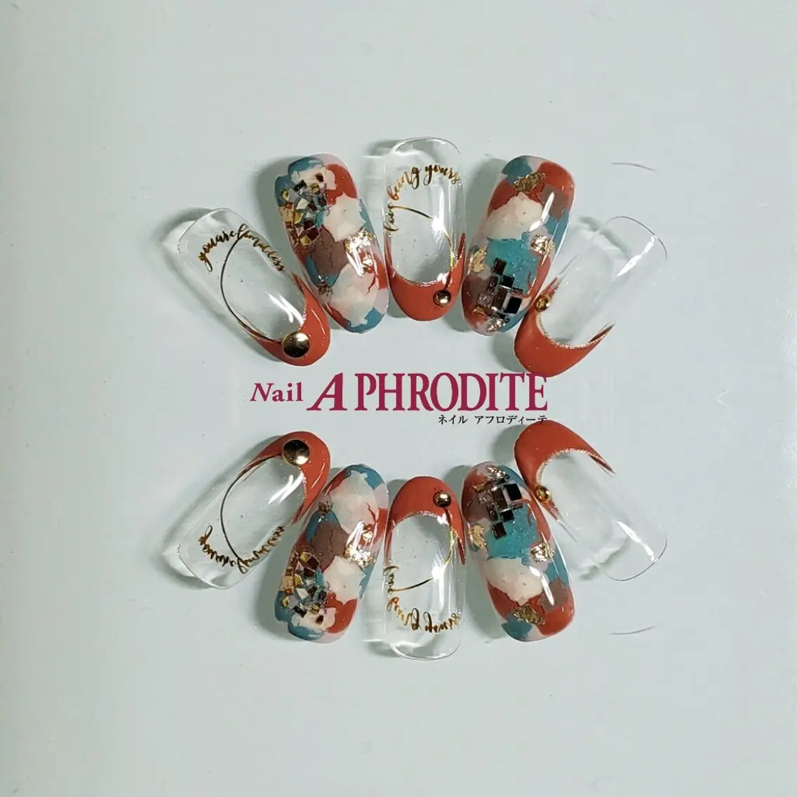 ネイル ジェルネイル ニュアンスネイル スカルプネイル ソフトジェル ネイルチップ ハンドネイル Nail Aphroditeのネイルデザイン