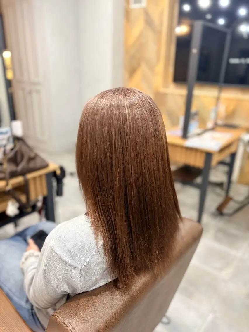 カラー ブリーチ グレージュ ヘーゼル 🌈航汰【こうた】 SHIAN/カラーのヘアスタイル