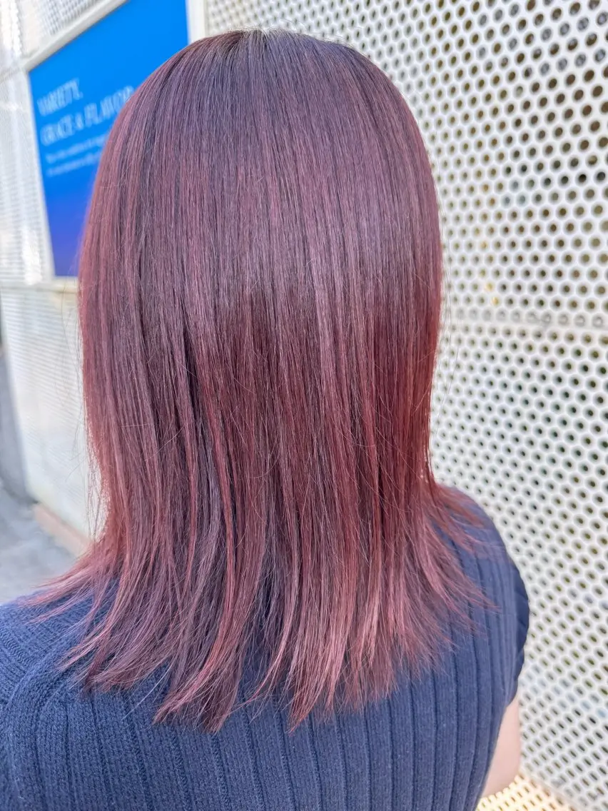 ミディアム カット ヘアカラー 🦋NAKAMURA 🦋のヘアスタイル