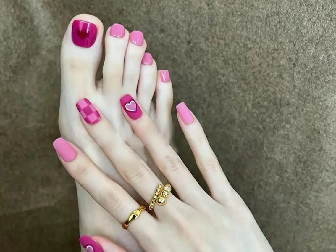 ネイル VIVIAN エイのネイルデザイン