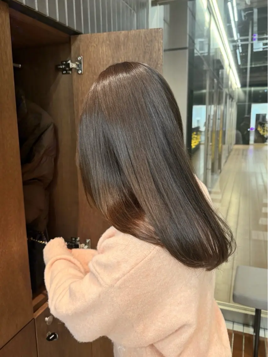 ワンカラー+オージュアトリートメント🧴の写真