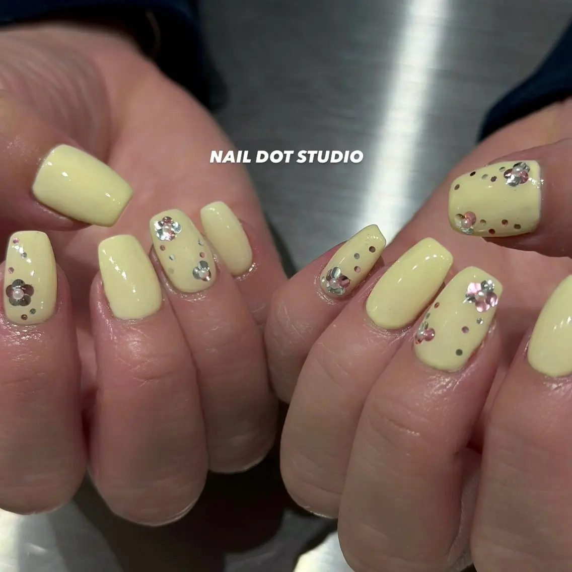 ネイル NAIL DOT STUDIO堺筋本町のネイルデザイン