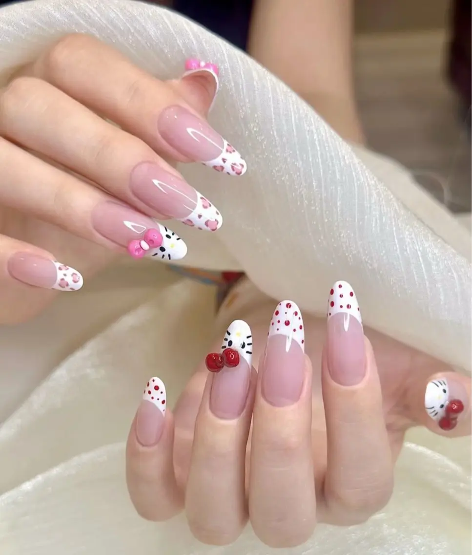 ネイル アートネイル ドット ガーリー 韓国ネイル 持ち込み Rin Nail 新大久保店のネイルデザイン