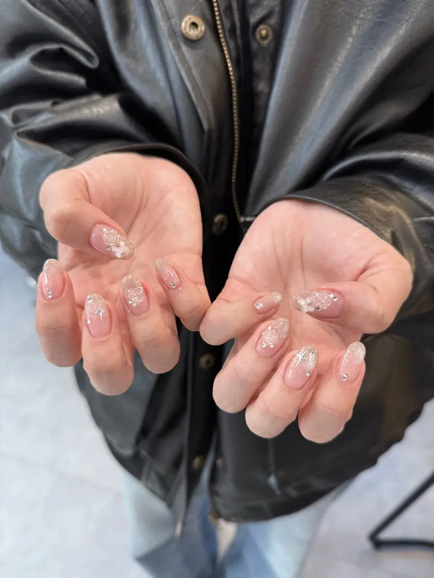 ネイル ハンドネイル ハンドケア はばすみれ🎀ﾈｲﾙ 光ﾌｪｲｼｬﾙ ﾍｱのネイルデザイン