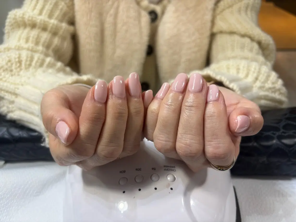 ネイル ワンカラーネイル シンプルネイル DOLL NAIL ゆいのネイルデザイン