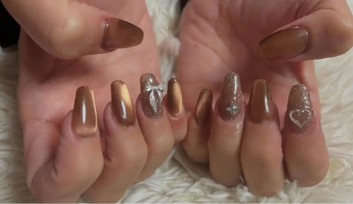 ネイル フラッシュネイル フットネイル フレンチネイル ジェルネイル ガラスフレンチ Nail salon Natulalのネイルデザイン