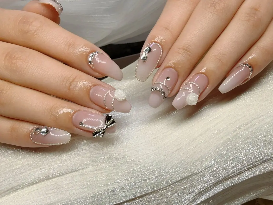ネイル ハンドネイル 長出し専門店🎀 HARO💕Nailのネイルデザイン