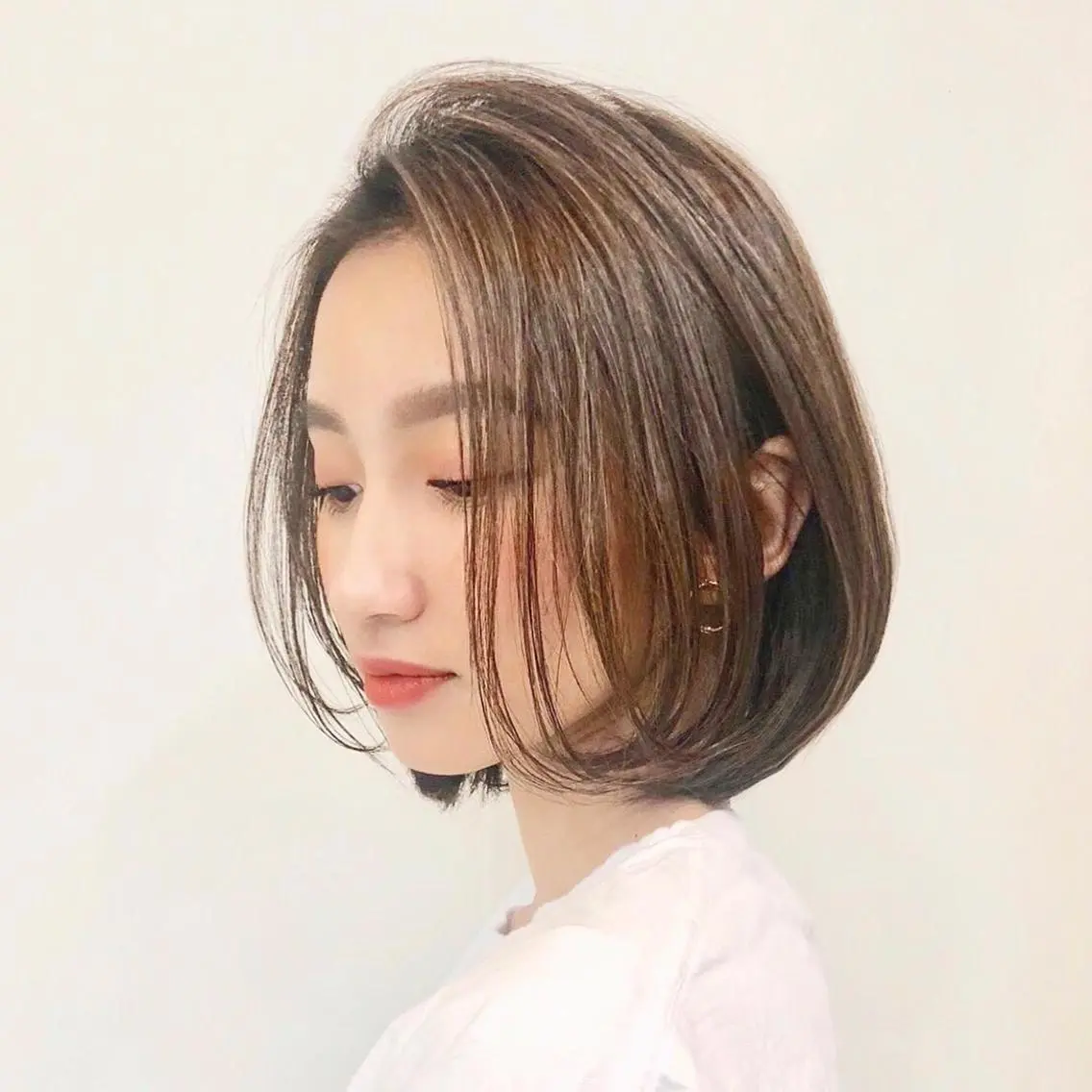 ショート カラー パーマ KONOMI スタイリストのヘアスタイル