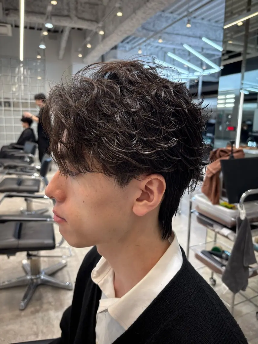 ショート パーマ メンズ カット パーマ fifth 桐山 蒼史のヘアスタイル