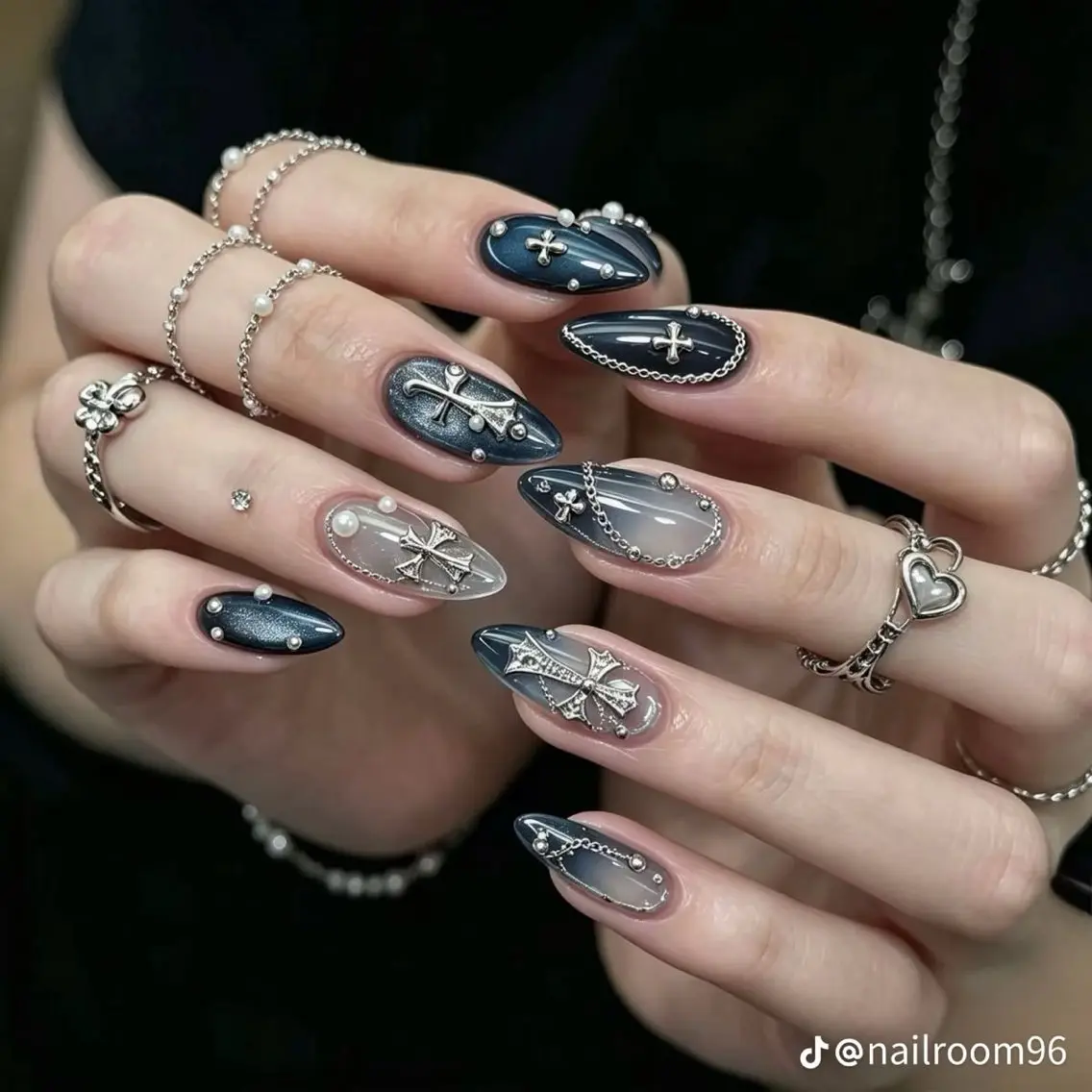 ネイル アートネイル フレンチネイル ジェルネイル 韓国ネイル マグネットネイル ハンドネイル Lumi de nailsのネイルデザイン