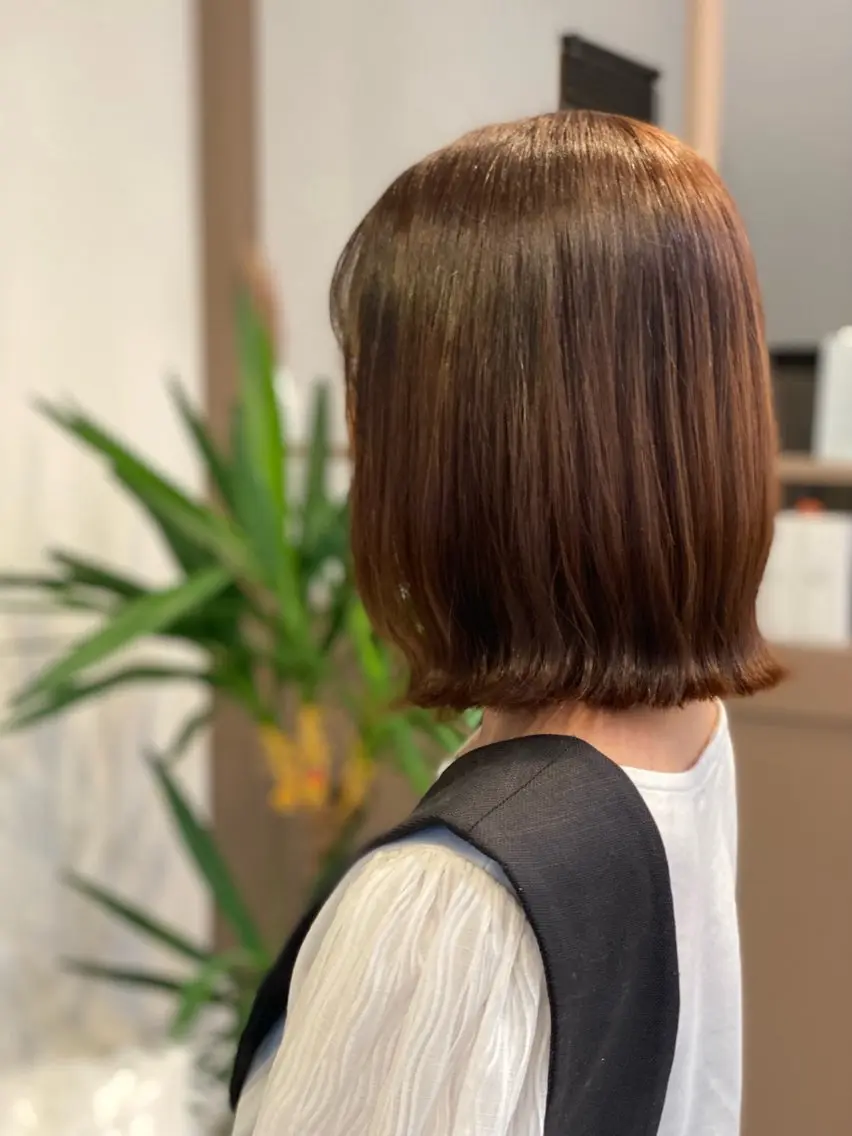 ミディアム 石川 彩のヘアスタイル