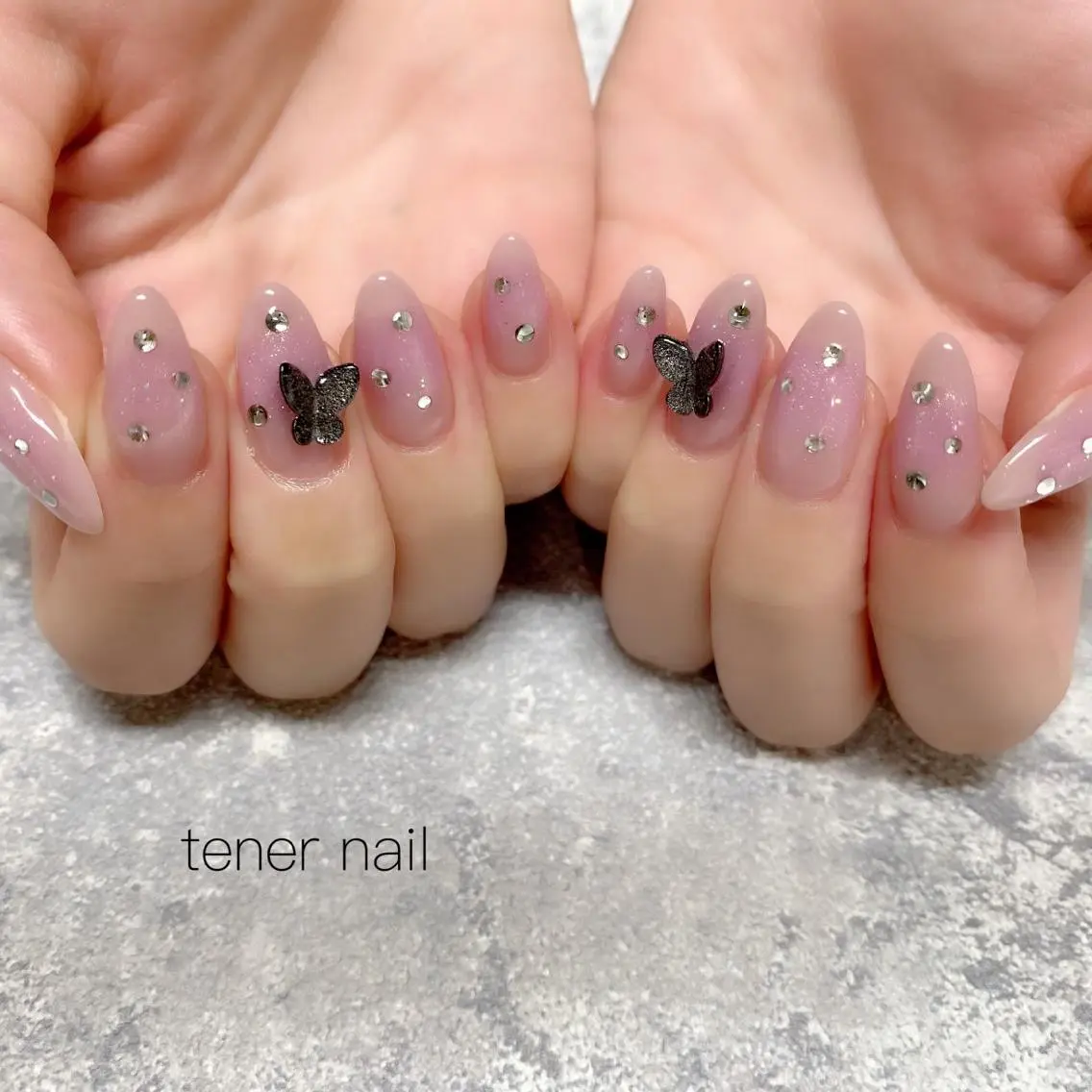 ネイル チークネイル テネルネイル tener nailのネイルデザイン