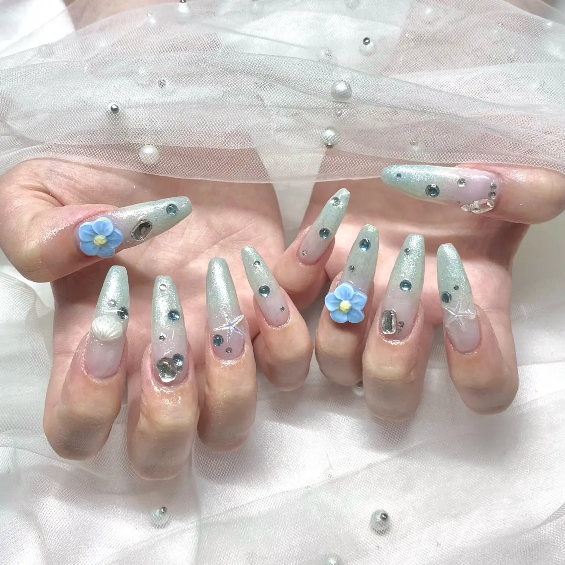 ネイル ハンドネイル Yveil 心斎橋店 hirokoのネイルデザイン