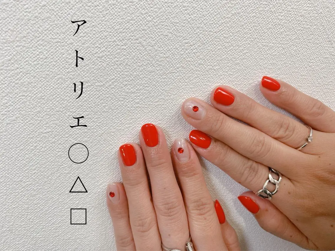 ネイル シンプルネイル ハンドネイル アトリエ ○△□のネイルデザイン