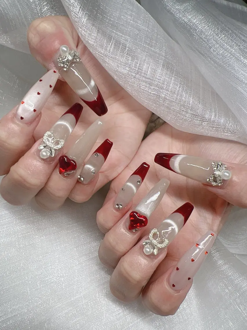 ネイル 長さ出し グラデーション キラキラネイル マグネットネイル ニュアンスネイル Lee Nails チップ長さだし専門店のネイルデザイン