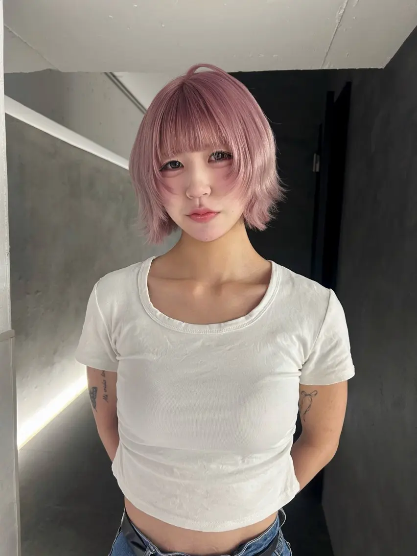 ショート カット ヘアカラー トリートメント Akari🧬レイヤ ー/ハイトーン/天神のヘアスタイル